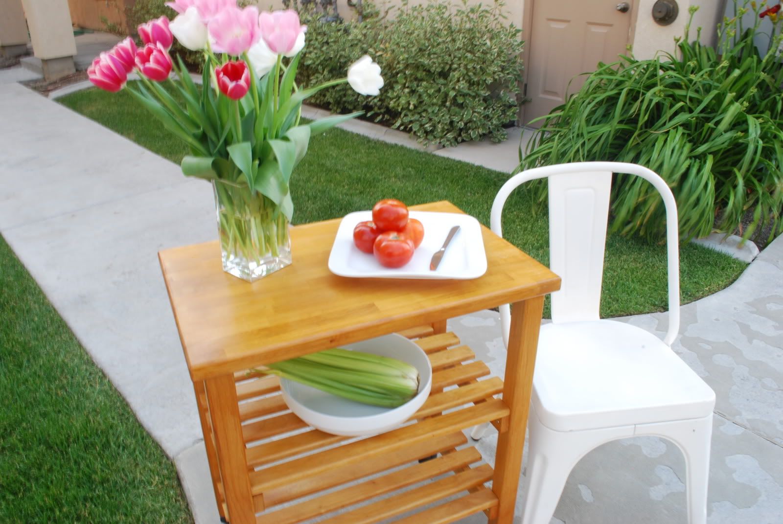 The Shabby Nest How to Stain Deck Furniture and a Giveaway